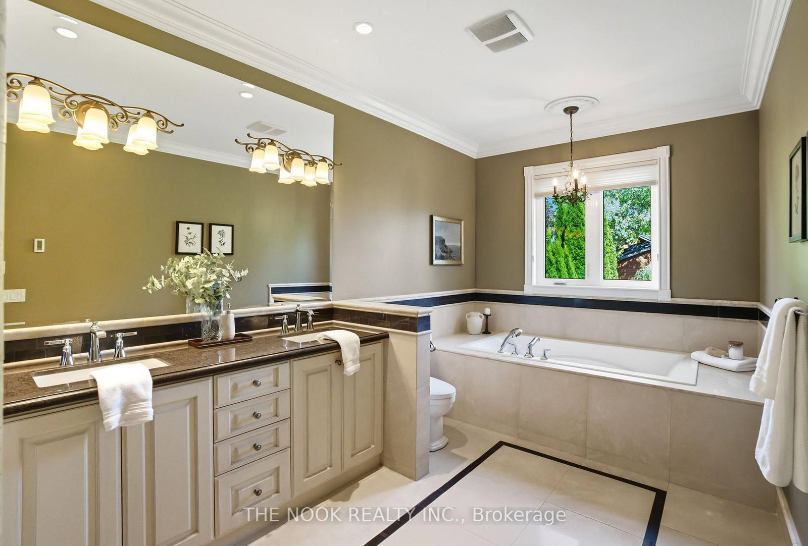 Detached House for sale at 59 Queen Street, Whitby, Ontario, L1M 1C4 - Brooklin - MLS: E12795526