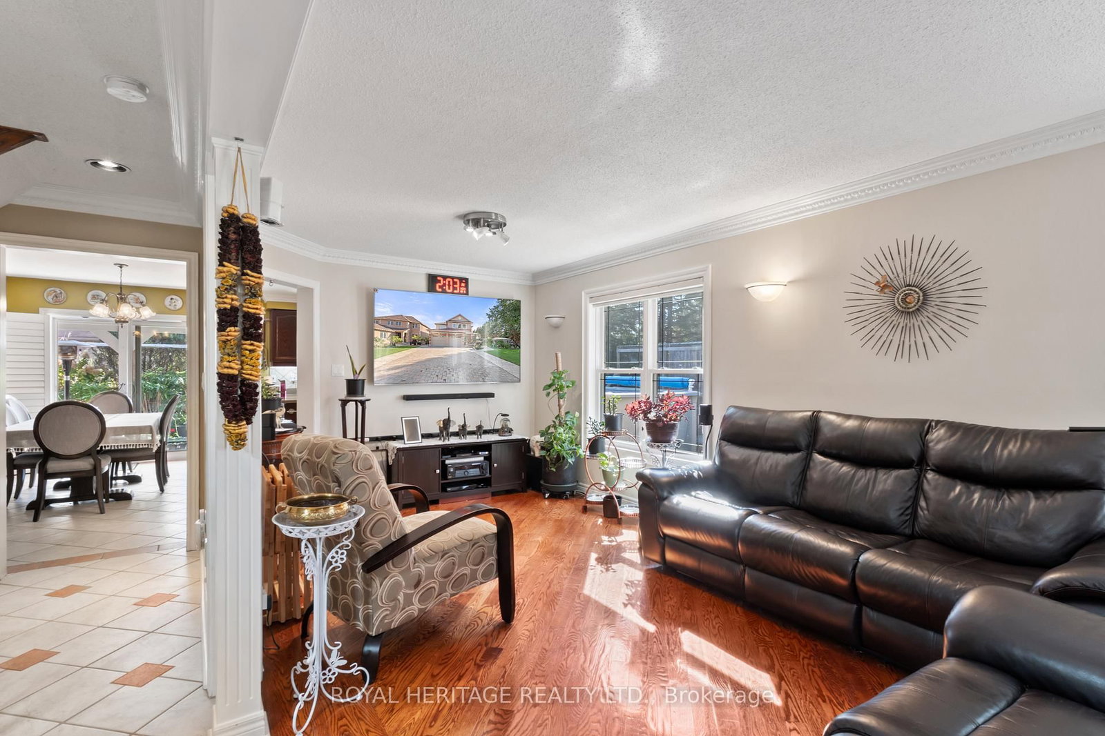 Detached House for sale at 1101 Gossamer Drive, Pickering, Ontario, L1X 2T7 - Liverpool - MLS: E12796402