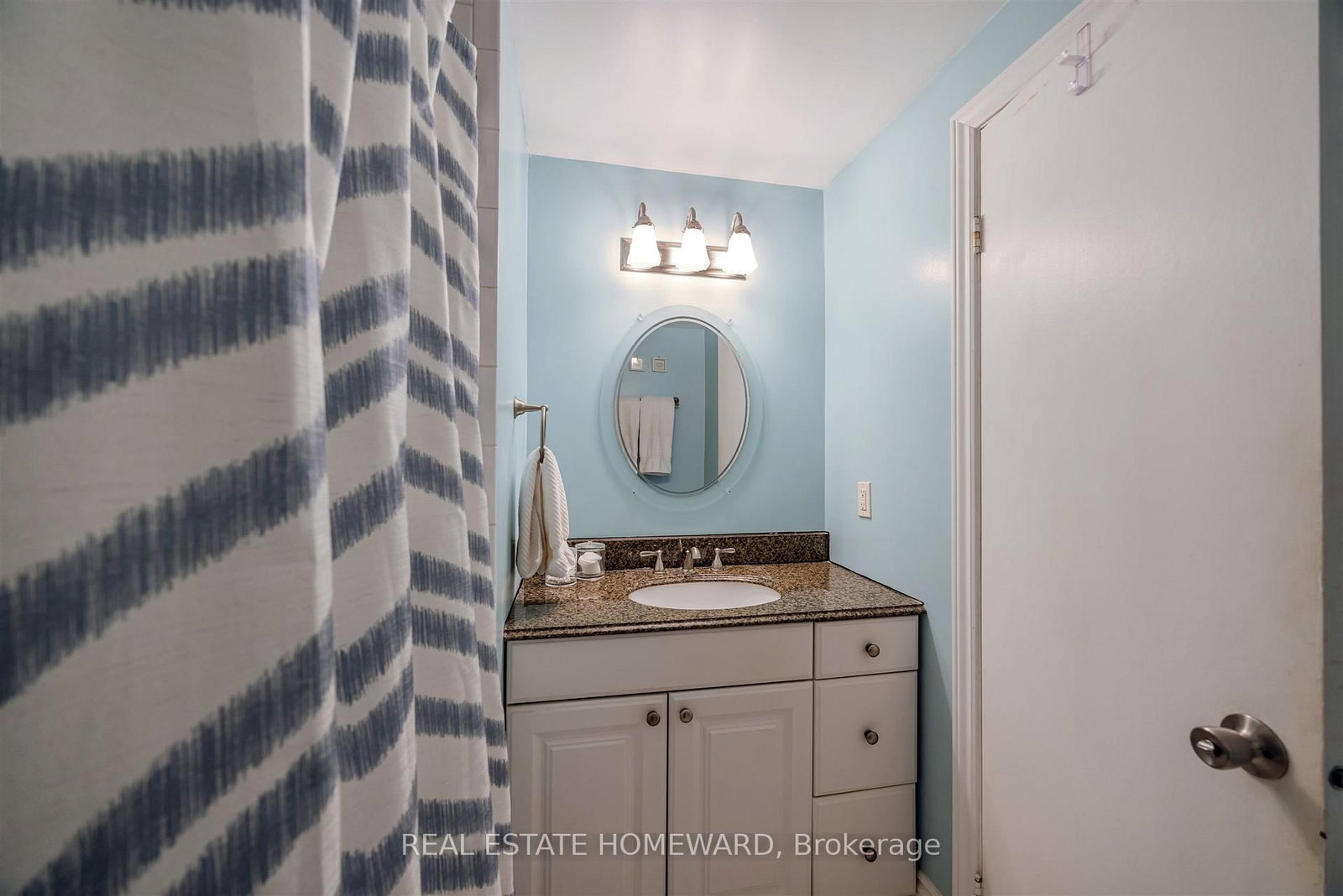 Townhouse for sale at 23-1975 Memory Lane, Pickering, Ontario, L1V 3M3 - Liverpool - MLS: E12796748