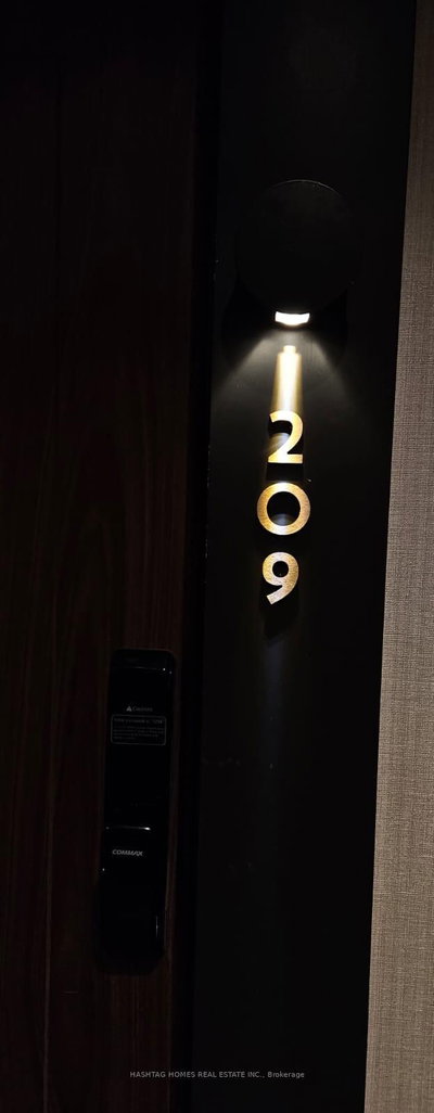 209 - 201 Brock St | Whitby | Image