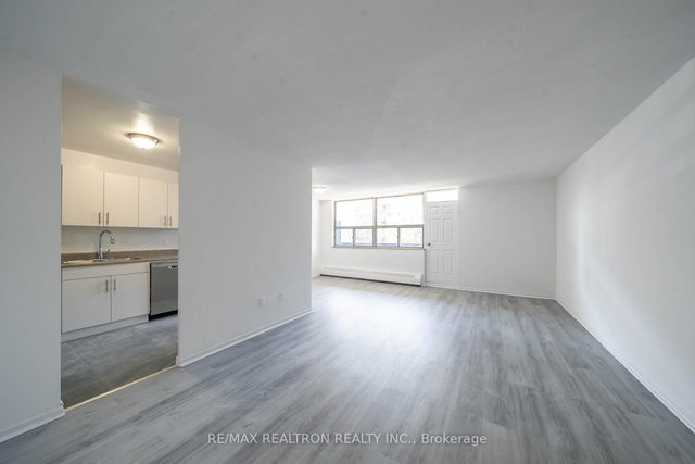 409 - 5 Glamorgan Avenue