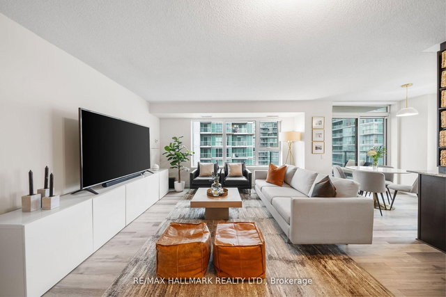 3110 - 25 Town Centre Court