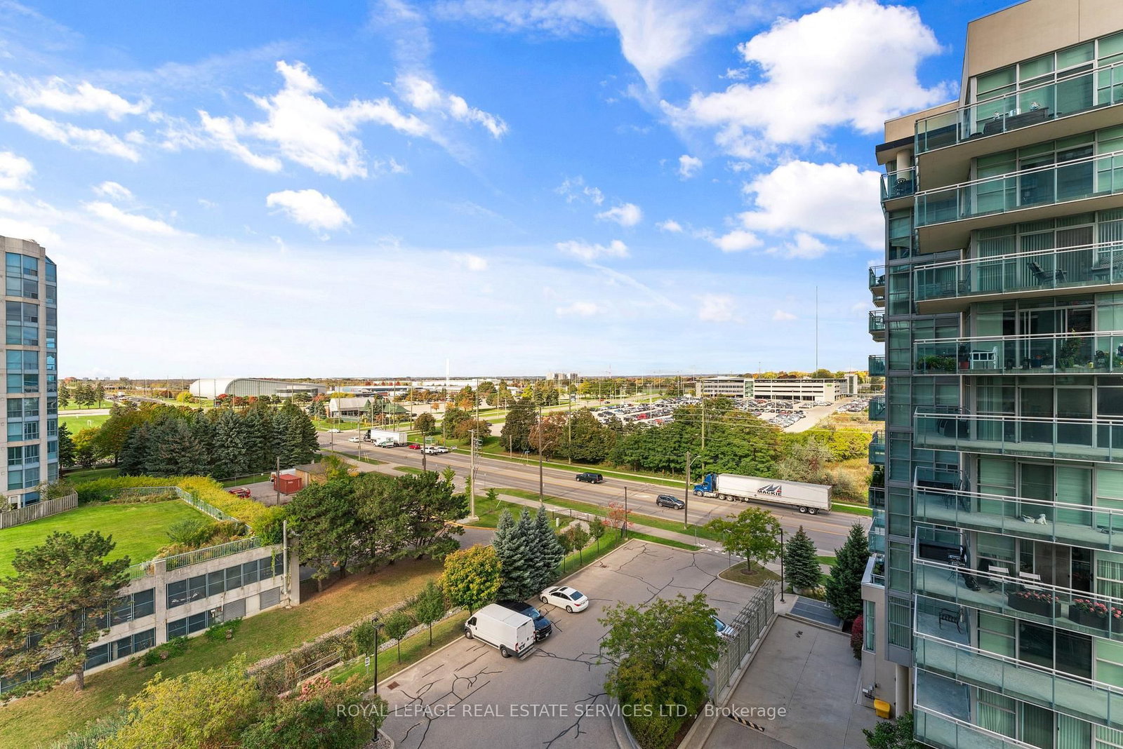 Condo for sale at 601-1606 Charles Street, Whitby, Ontario, L1N 0P1 - Port Whitby - MLS: E12797946