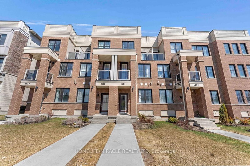 1431 Green Rd, Clarington, L1C 7E8 | Image 2