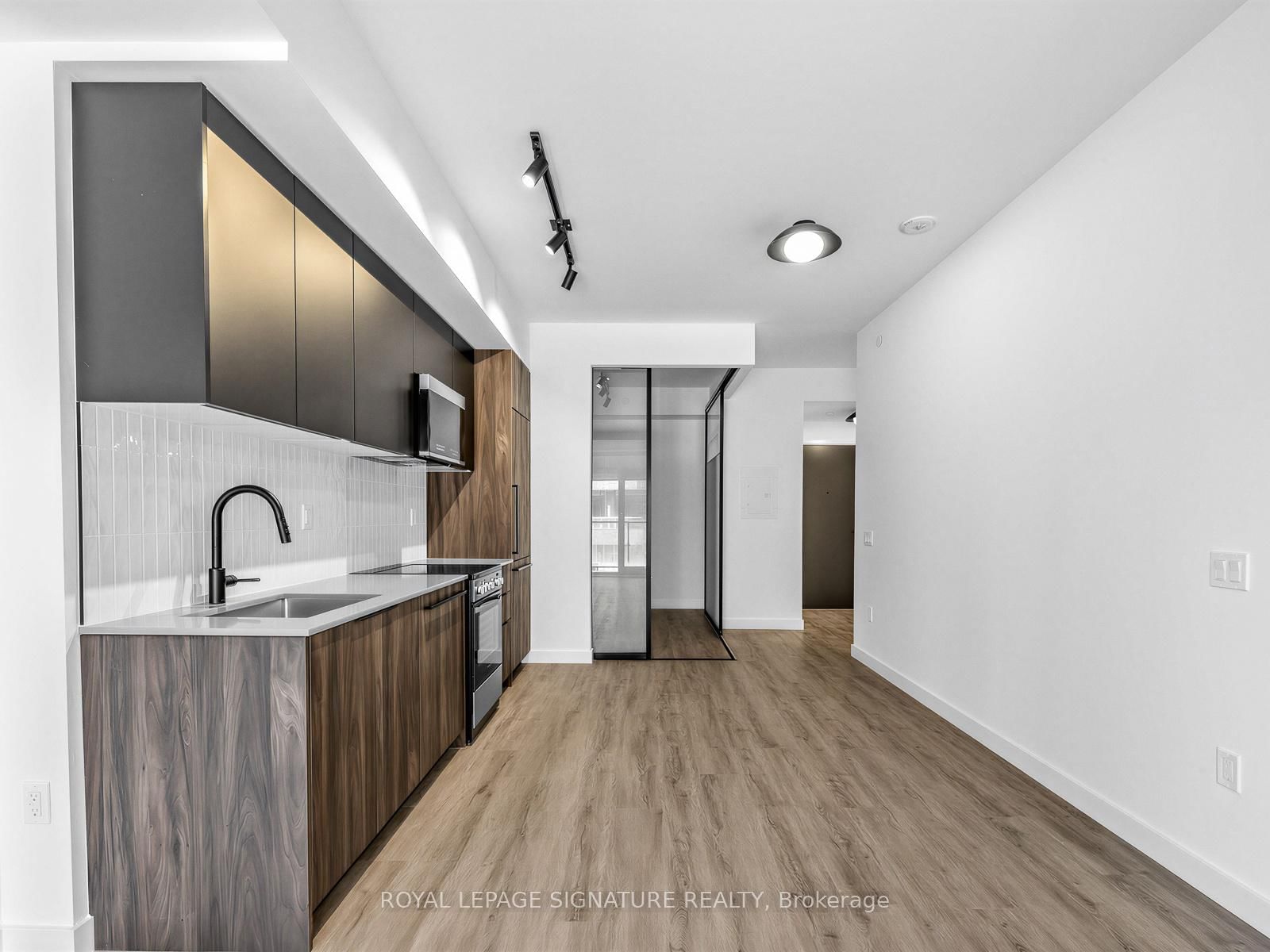 Condo for lease at 205-1635 Military Trail, Toronto, Ontario, M1C 1K3 - Centennial Scarborough - MLS: E12798846