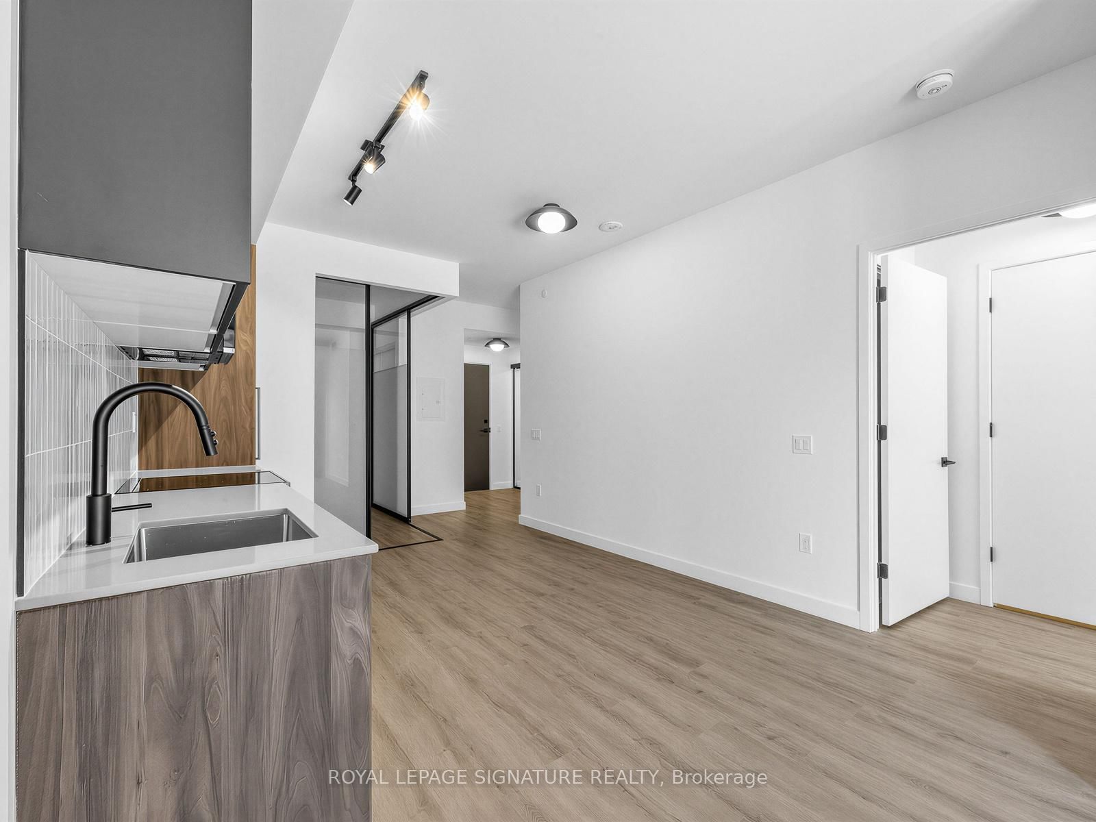 Condo for lease at 205-1635 Military Trail, Toronto, Ontario, M1C 1K3 - Centennial Scarborough - MLS: E12798846