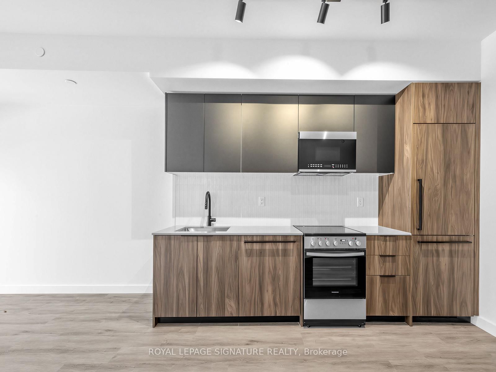 Condo for lease at 205-1635 Military Trail, Toronto, Ontario, M1C 1K3 - Centennial Scarborough - MLS: E12798846