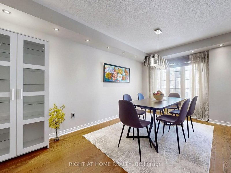 49 Wilkes Cres, Toronto, M1L 0B4 | Image 3