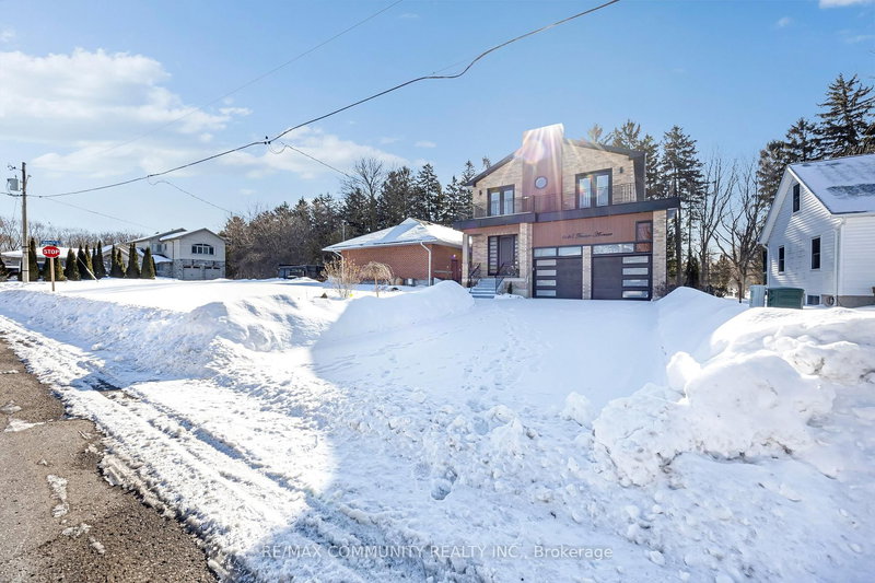 645 Fraser Ave, Oshawa, L1J 6R8 | Image 3