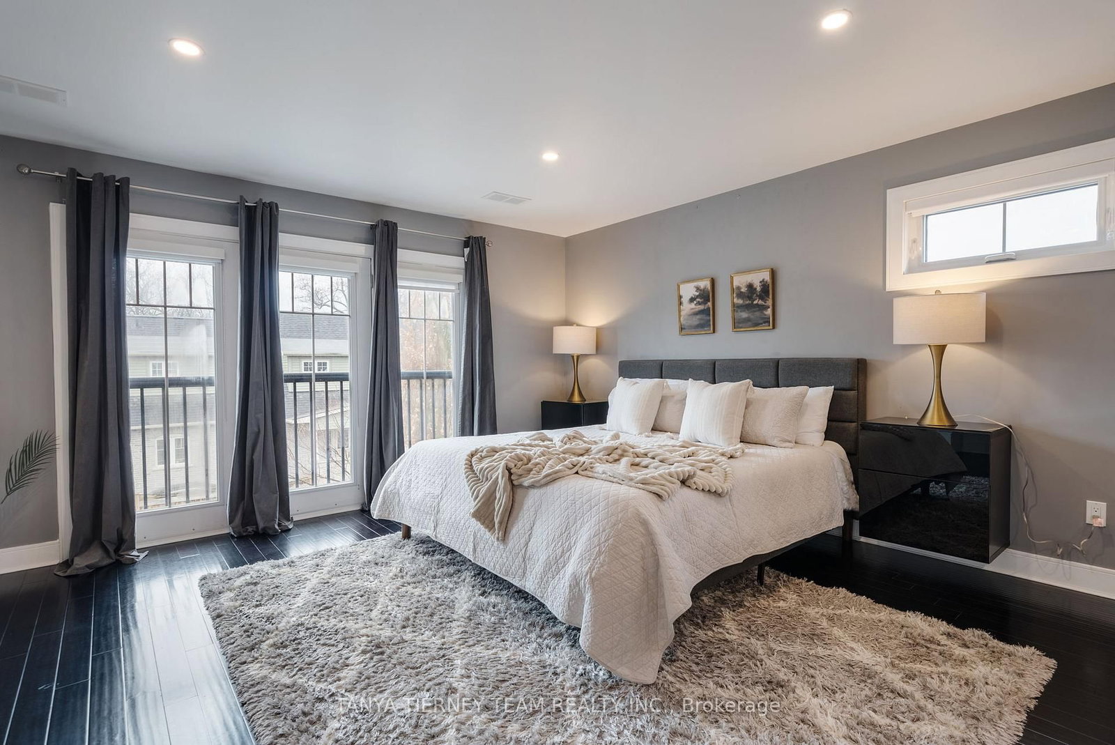 Detached House for sale at 1 Centre Street, Whitby, Ontario, L1M 1C1 - Brooklin - MLS: E12799704