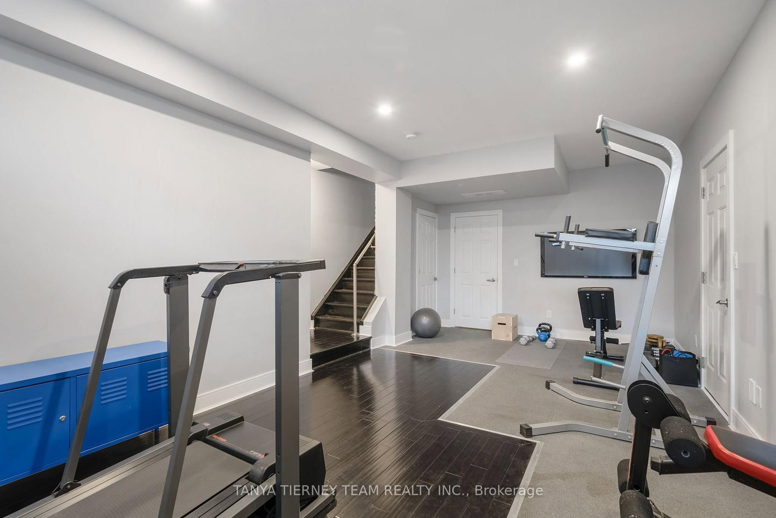 Detached House for sale at 1 Centre Street, Whitby, Ontario, L1M 1C1 - Brooklin - MLS: E12799704