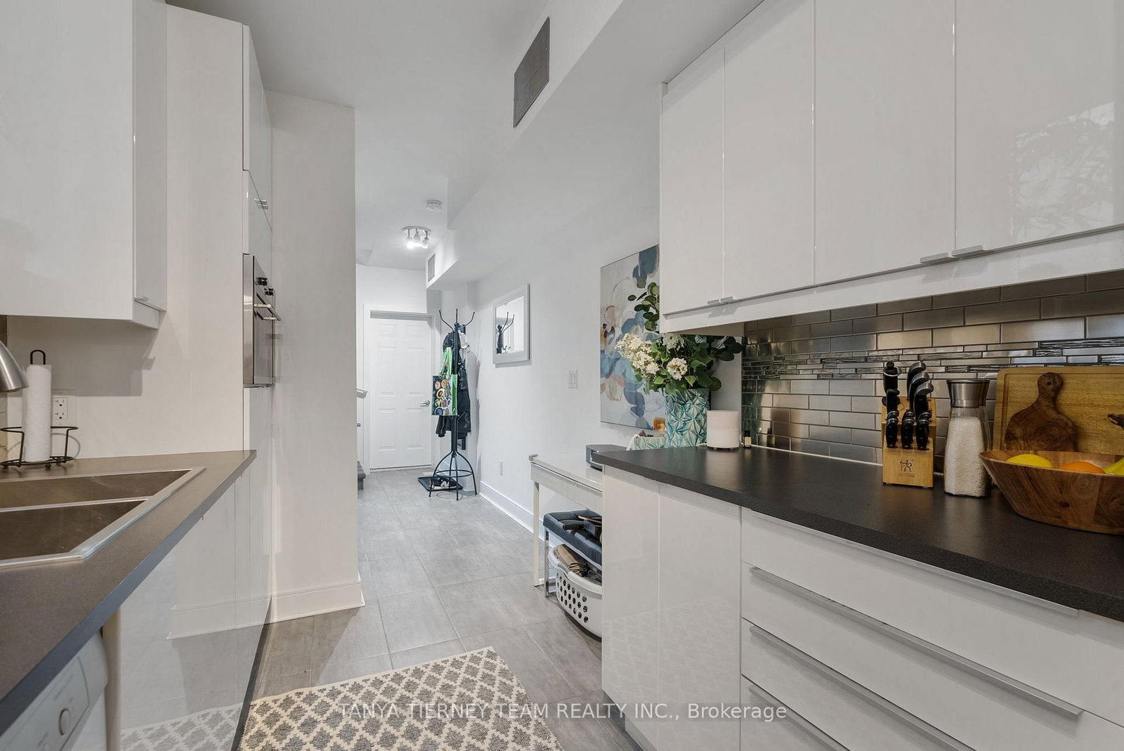 Detached House for sale at 1 Centre Street, Whitby, Ontario, L1M 1C1 - Brooklin - MLS: E12799704