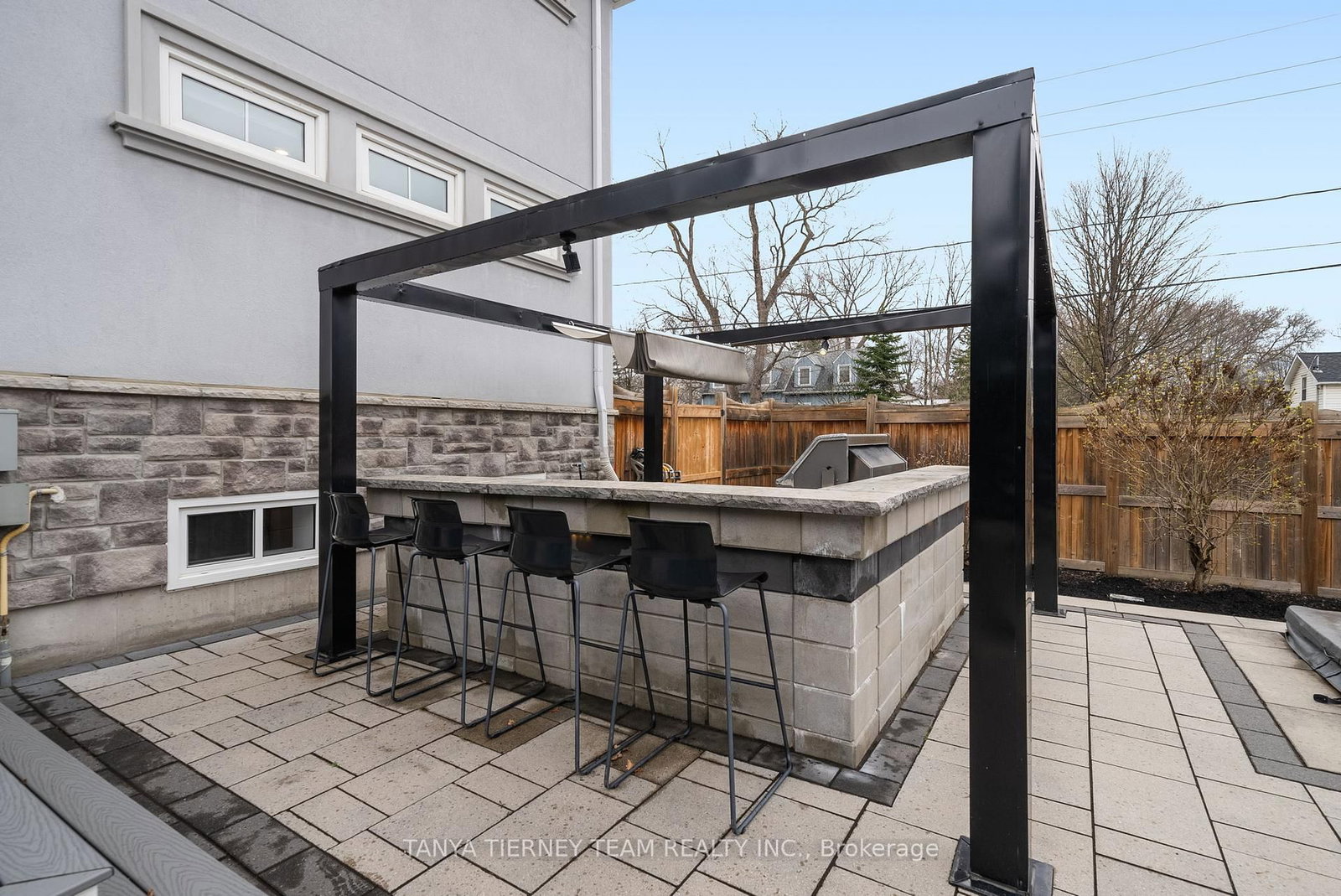 Detached House for sale at 1 Centre Street, Whitby, Ontario, L1M 1C1 - Brooklin - MLS: E12799704