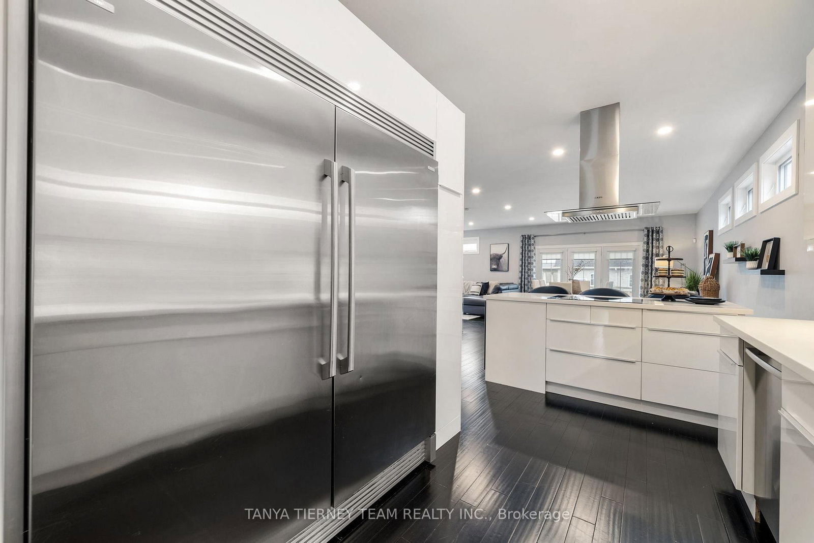 Detached House for sale at 1 Centre Street, Whitby, Ontario, L1M 1C1 - Brooklin - MLS: E12799704