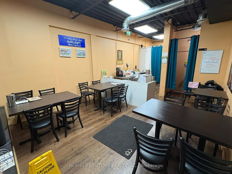 296 - 284-296 Markham Rd, Toronto, M1J 3C5 | Image 3