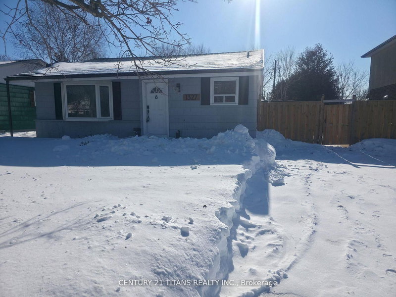 1327 Commerce St, Pickering, L1W 1E1 | Image 3