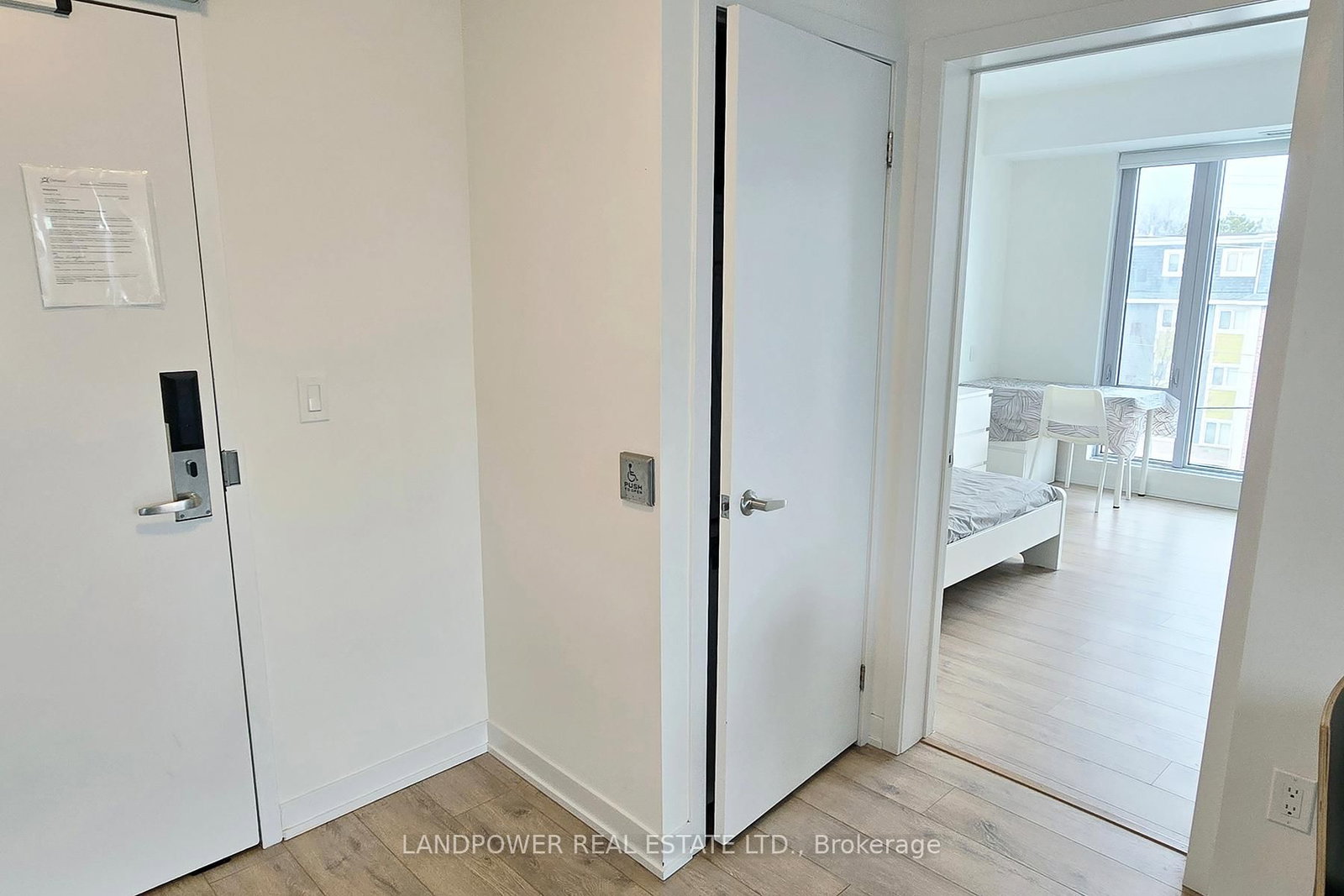 1800 Simcoe Street N, Unit 313 - Photo 18