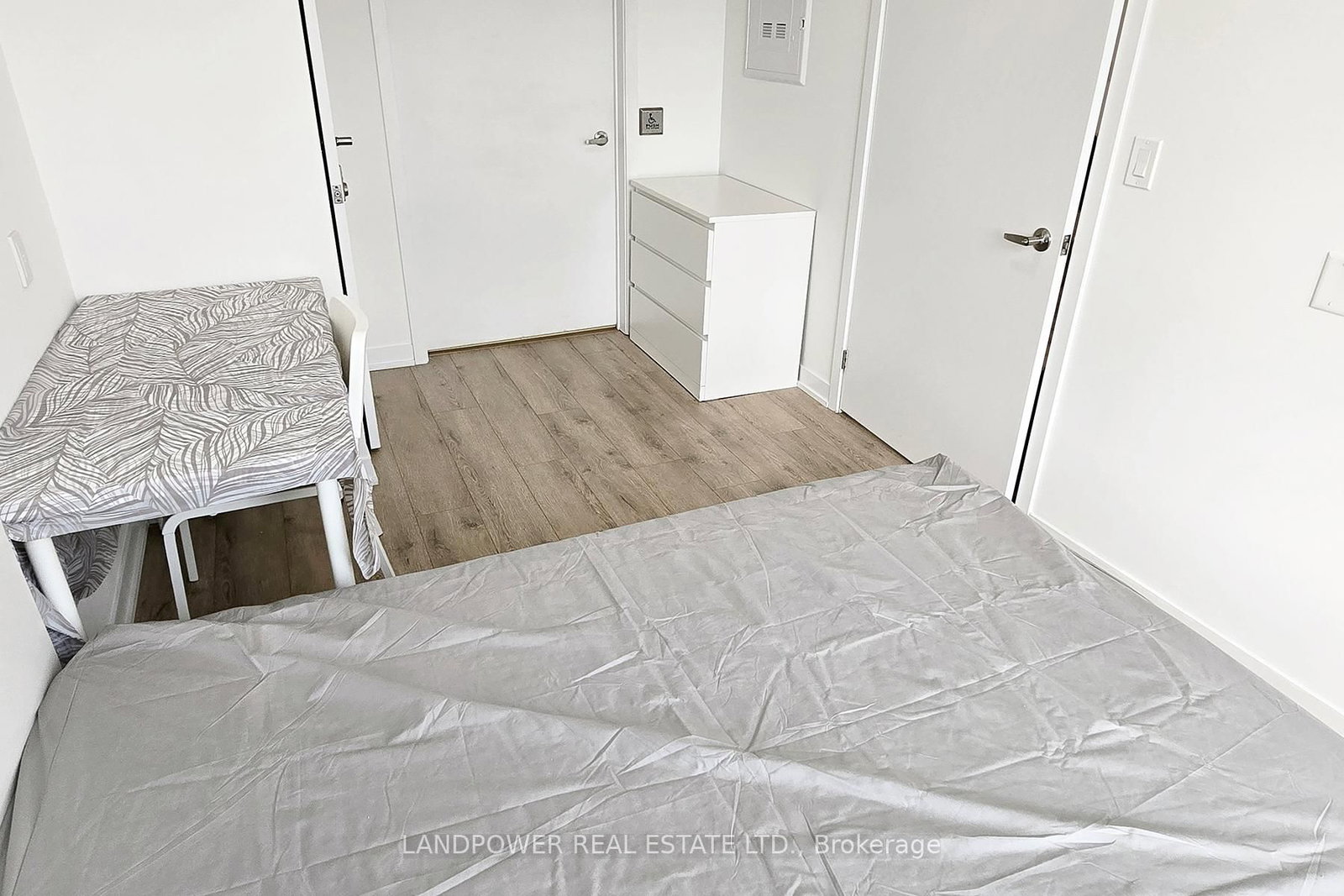 1800 Simcoe Street N, Unit 313 - Photo 29