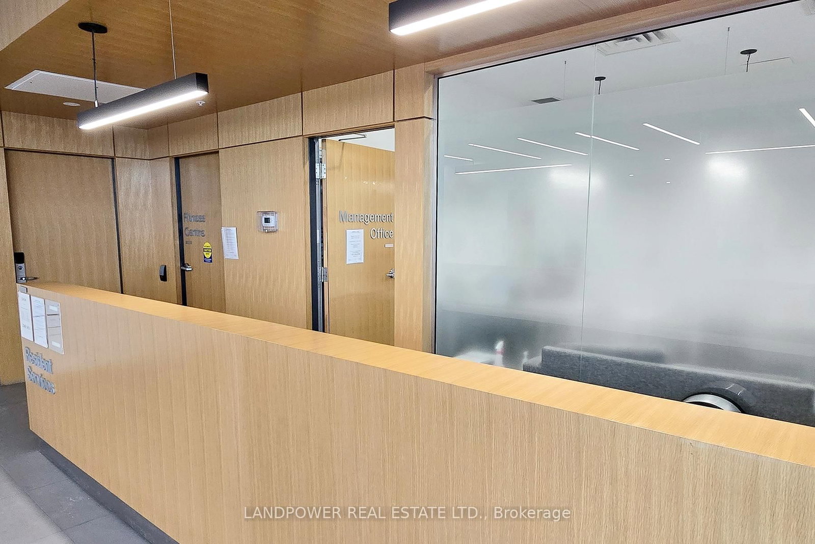 1800 Simcoe Street N, Unit 313 - Photo 5