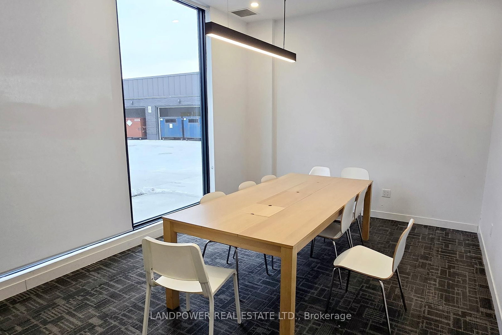 1800 Simcoe Street N, Unit 313 - Photo 9