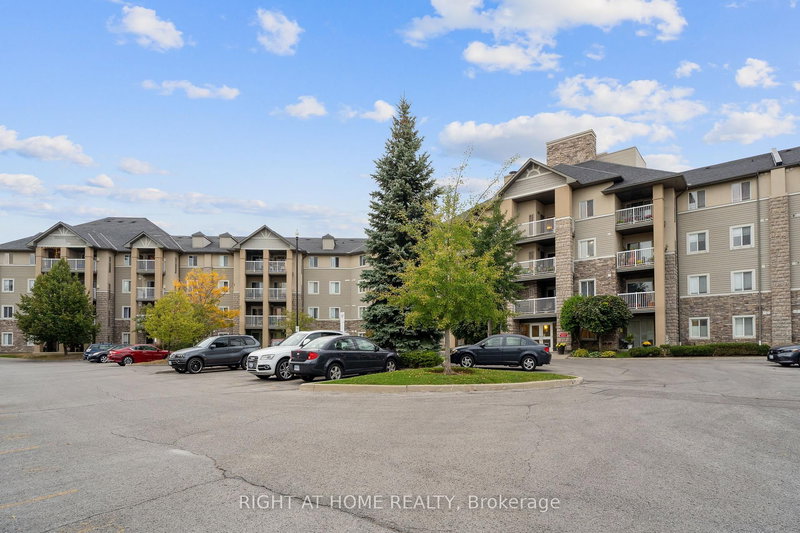 407 - 684 Warden Ave, Toronto, M1L 4W4 | Image 2
