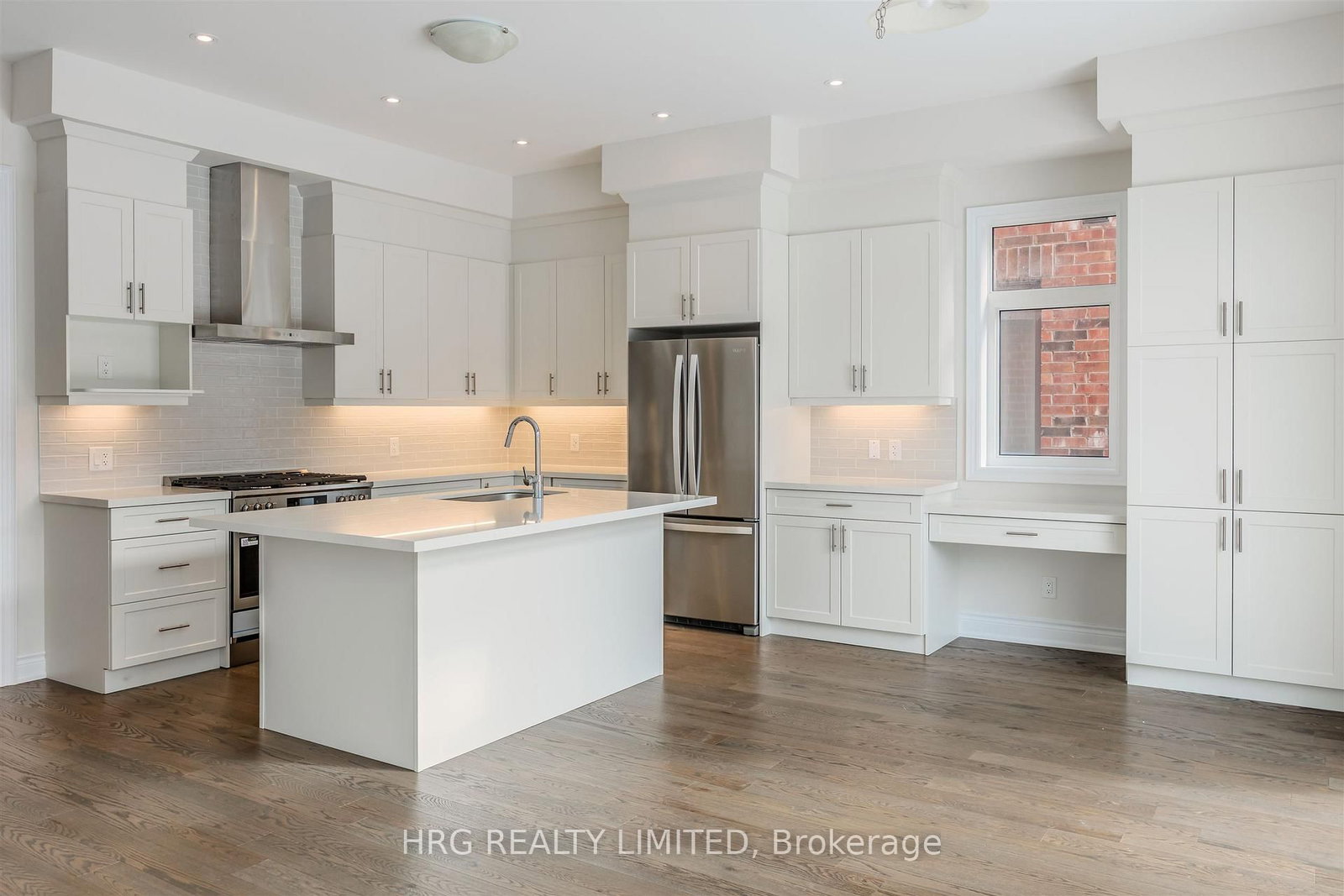 Detached House for sale at 13 Brabin Circle, Whitby, Ontario, L1P 0C1 - Rural Whitby - MLS: E12805934