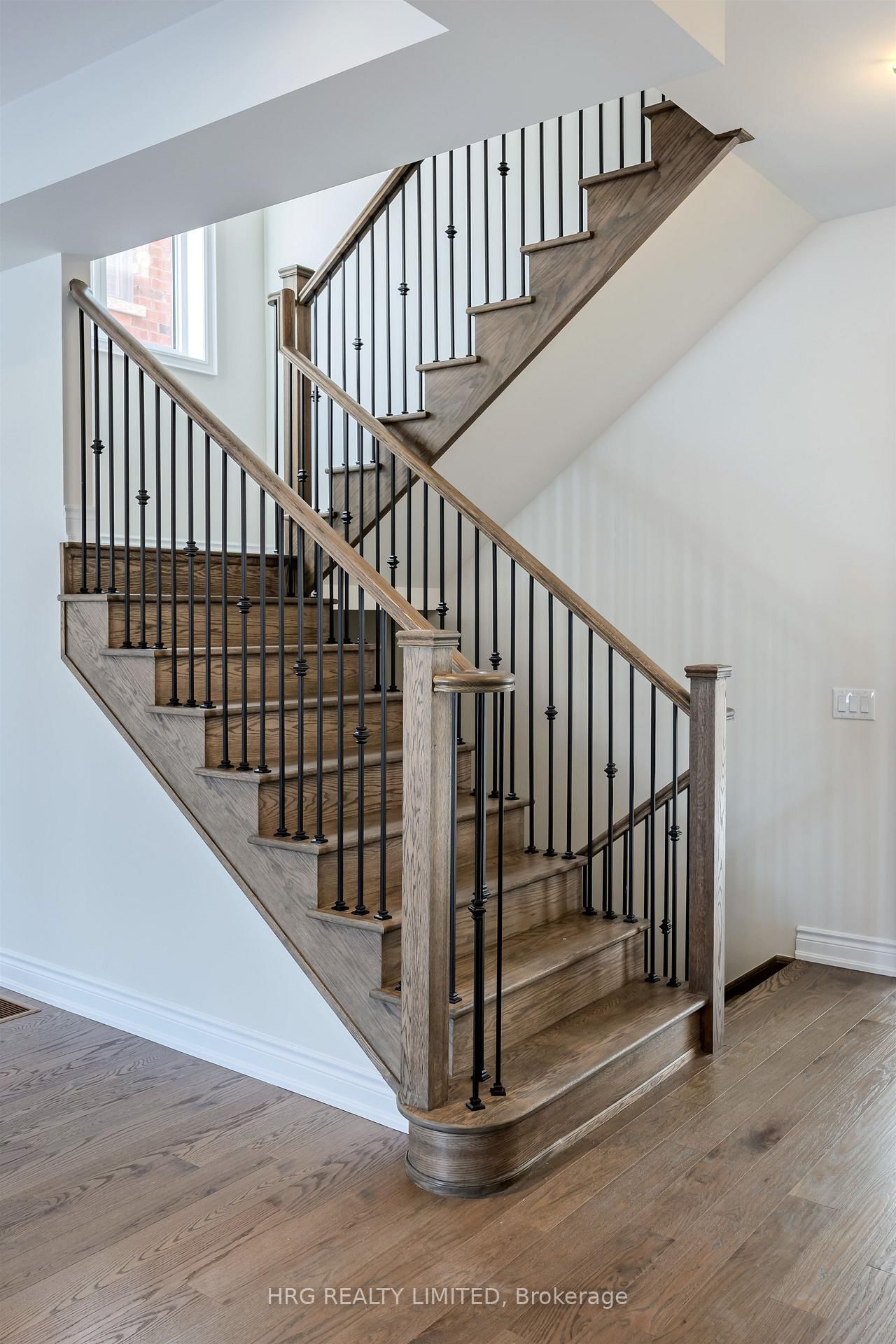 Detached House for sale at 13 Brabin Circle, Whitby, Ontario, L1P 0C1 - Rural Whitby - MLS: E12805934