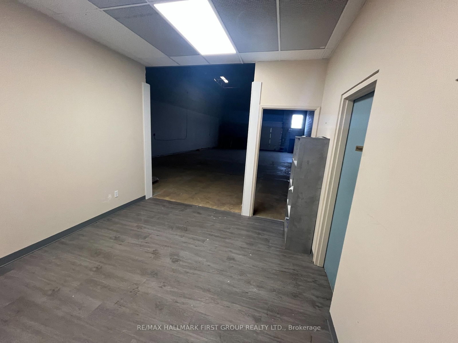 1080 Brock Road, Unit 1 - Photo 10