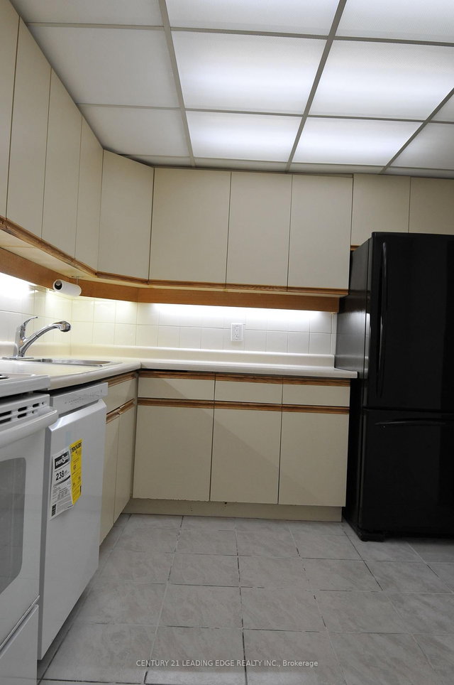 B - 1013 Pape Avenue