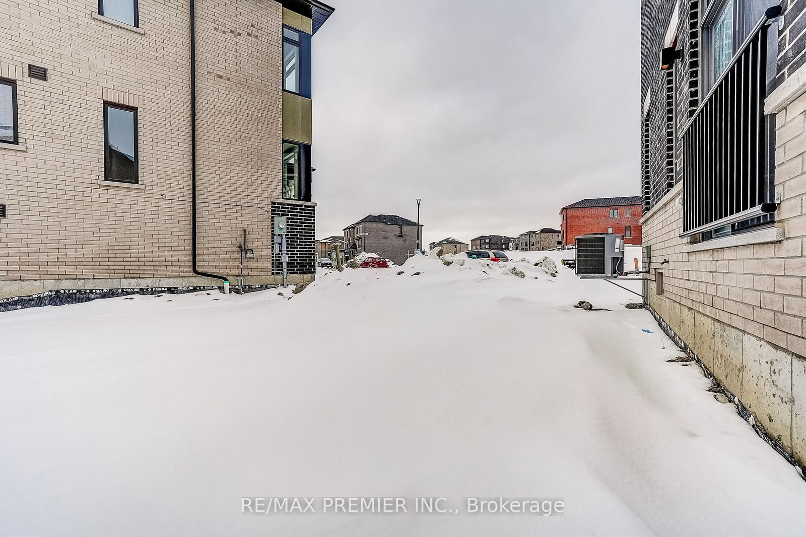 Listing Image 49