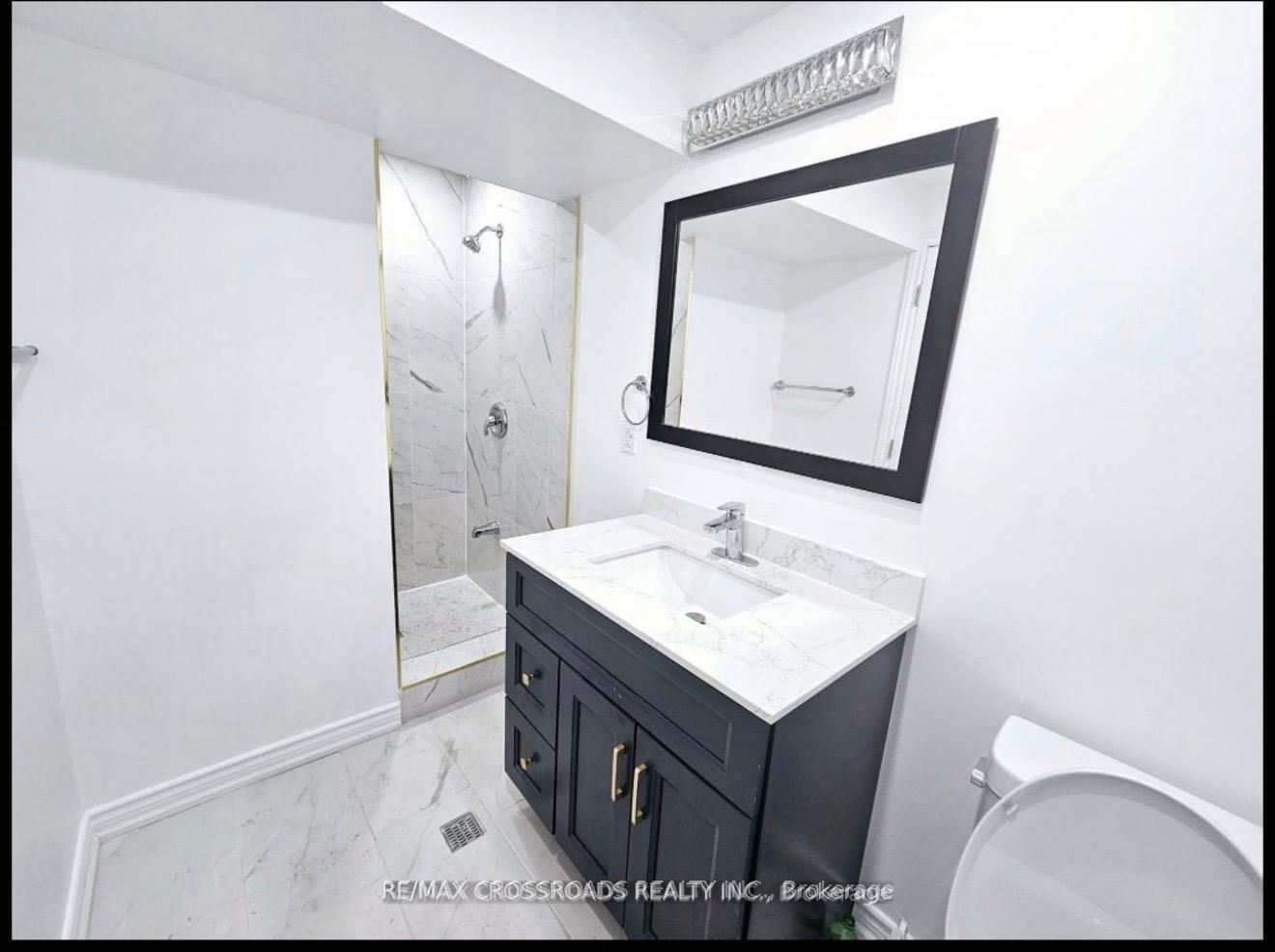 21 Wilkes Crescent E - Photo 5