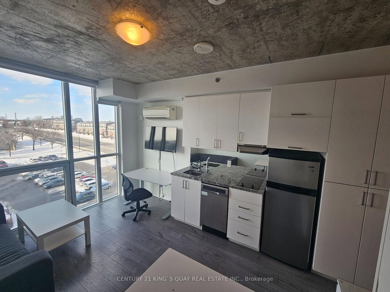 1900 Simcoe Street N, Unit 523 - Photo 14