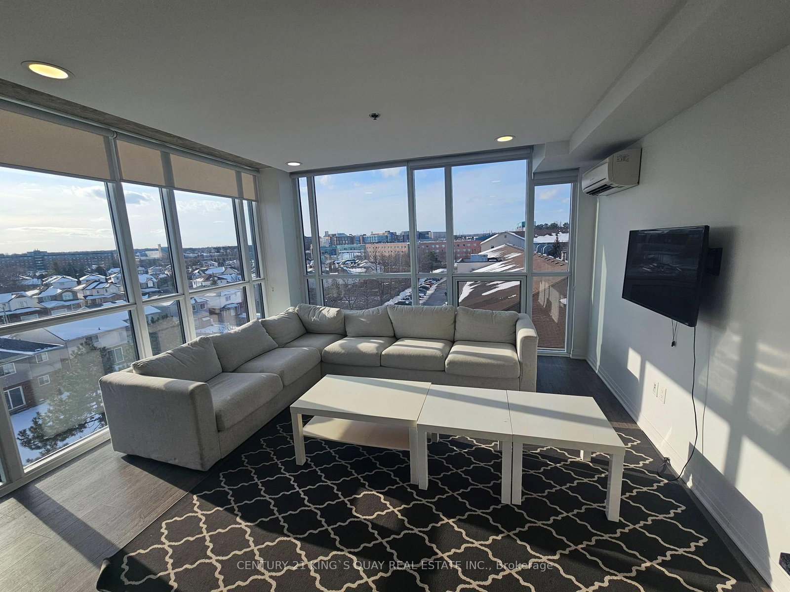 1900 Simcoe Street N, Unit 523 - Photo 23