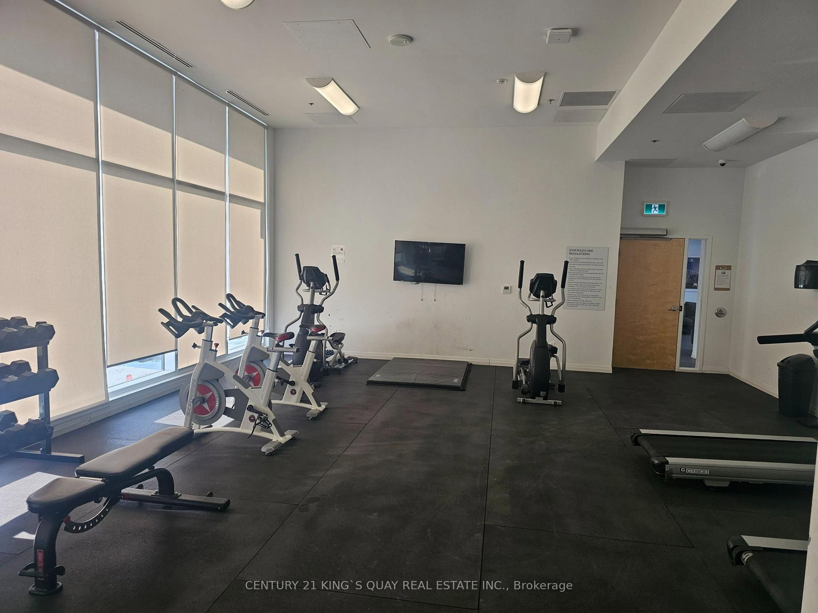 1900 Simcoe Street N, Unit 523 - Photo 29