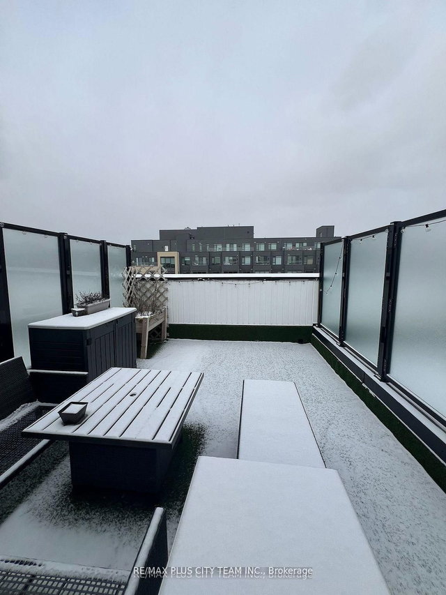 307 - 485 Logan Avenue