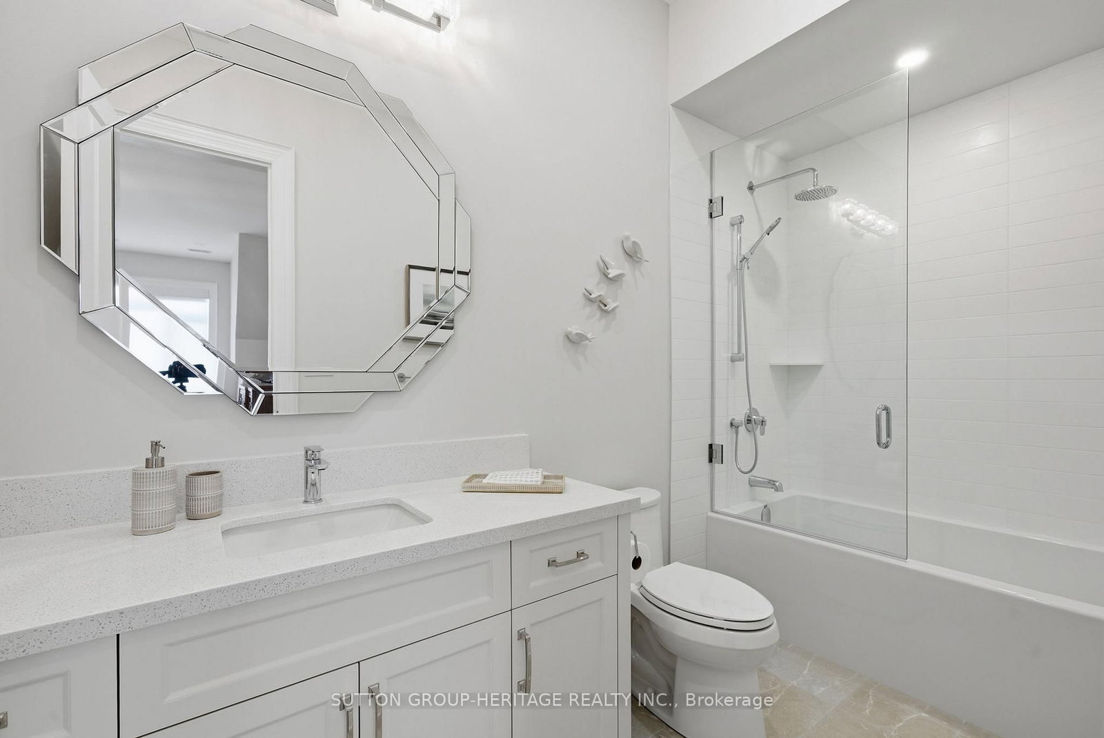 18 Dexshire Drive - Photo 35