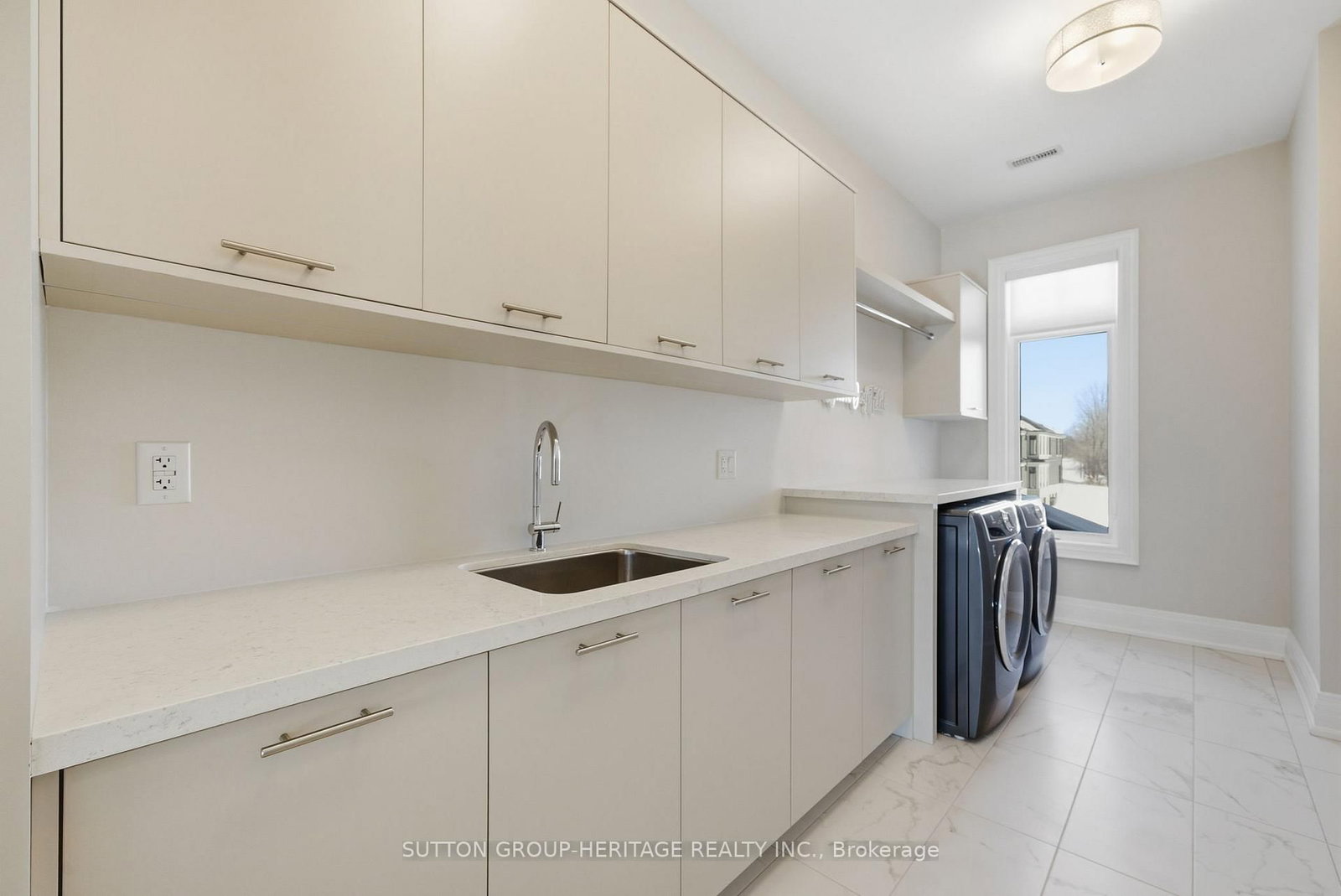 18 Dexshire Drive - Photo 37