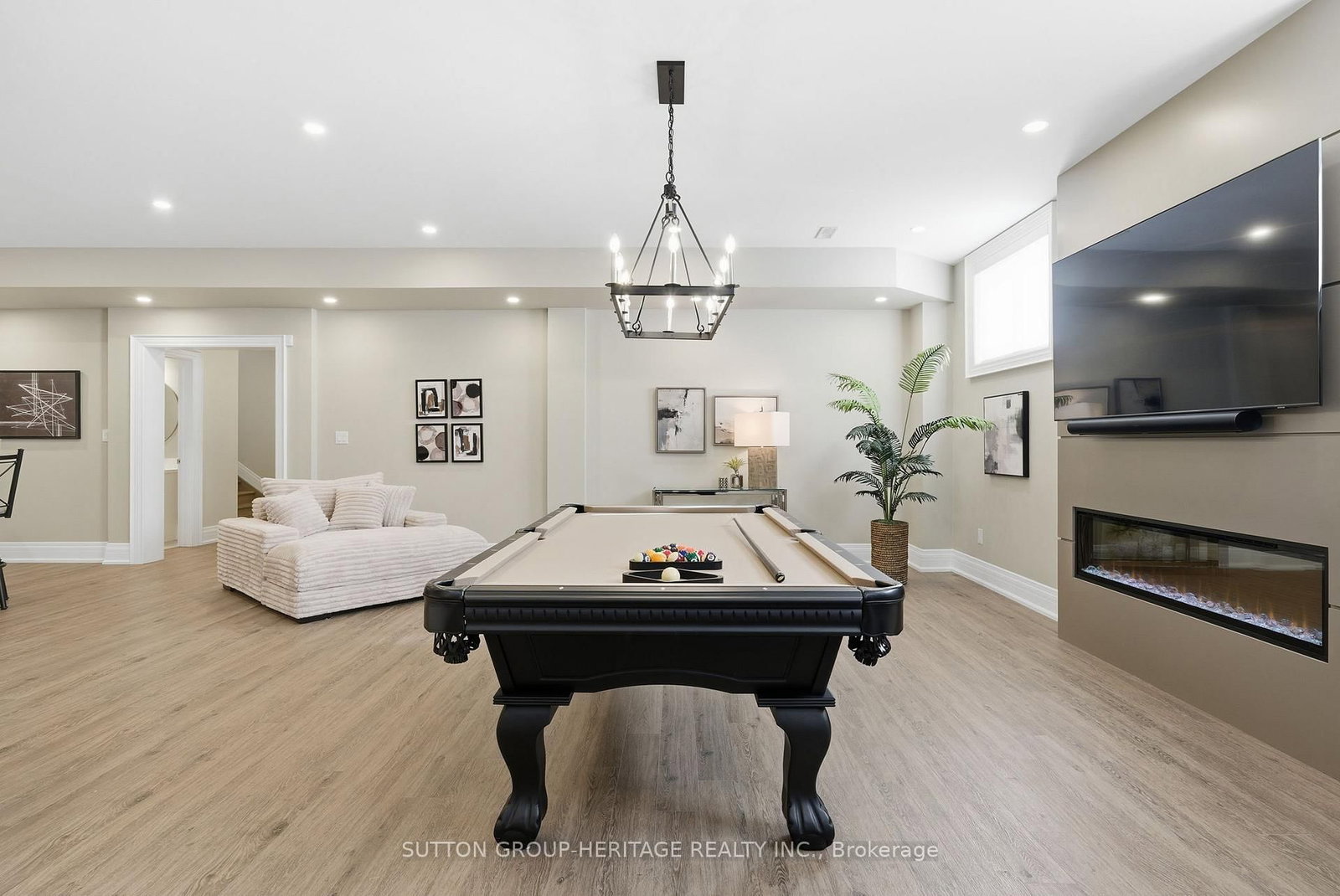 18 Dexshire Drive - Photo 41