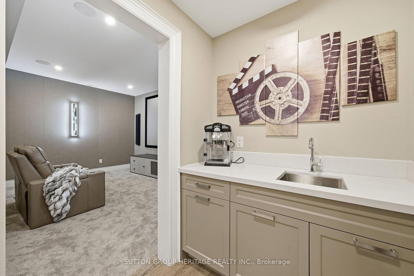 18 Dexshire Drive - Photo 46