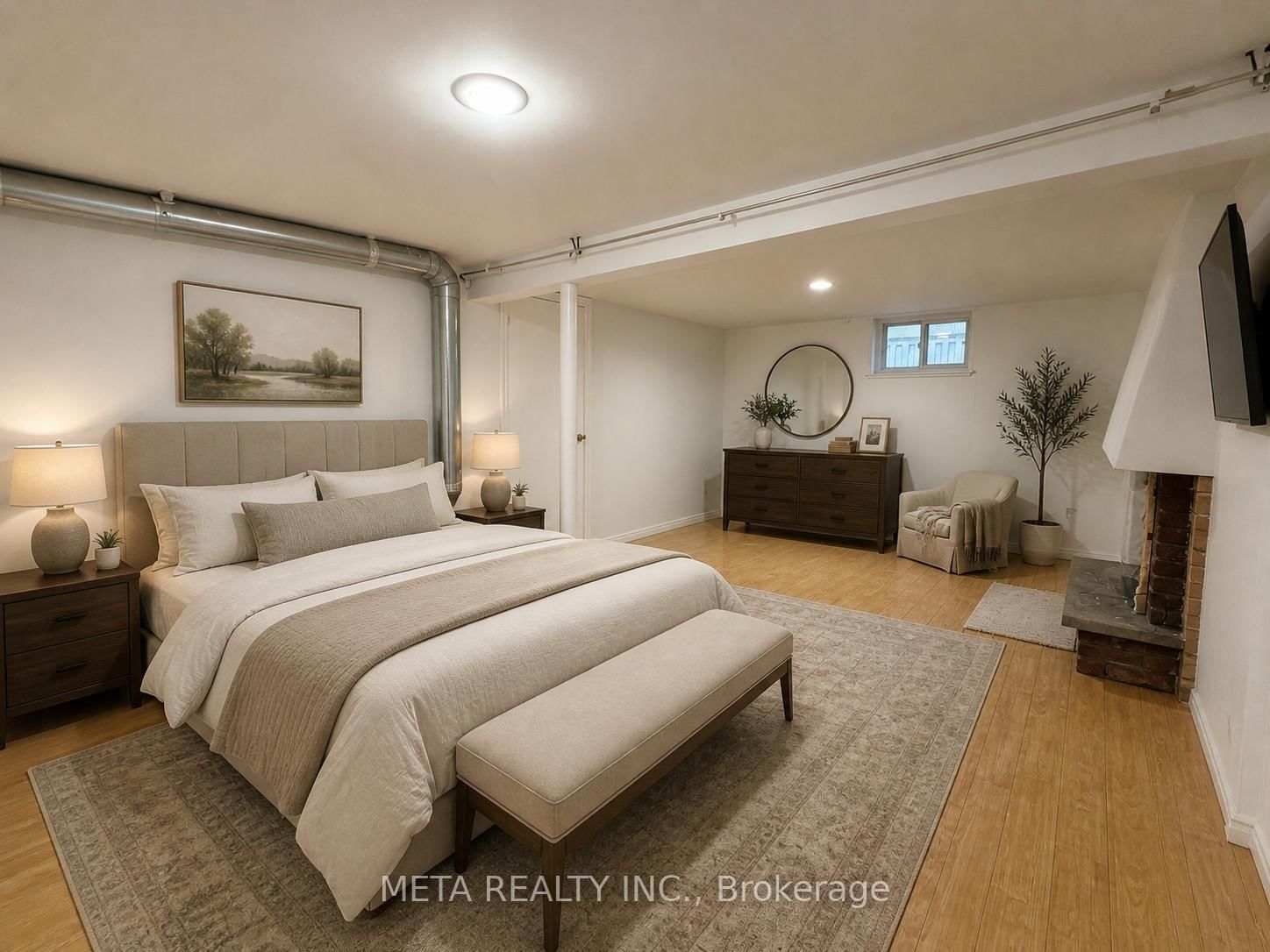 313 Rossland Road W, Unit lower - Photo 11