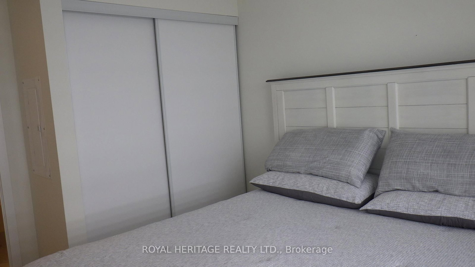 Condo for sale at 602-201 Brock Street, Whitby, Ontario, L1N 0P8 - Downtown Whitby - MLS: E12815010