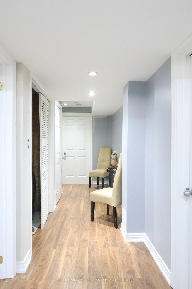 BSMT - 1891 Secretariat Pl, Oshawa, L1L 1C7 | Image 3