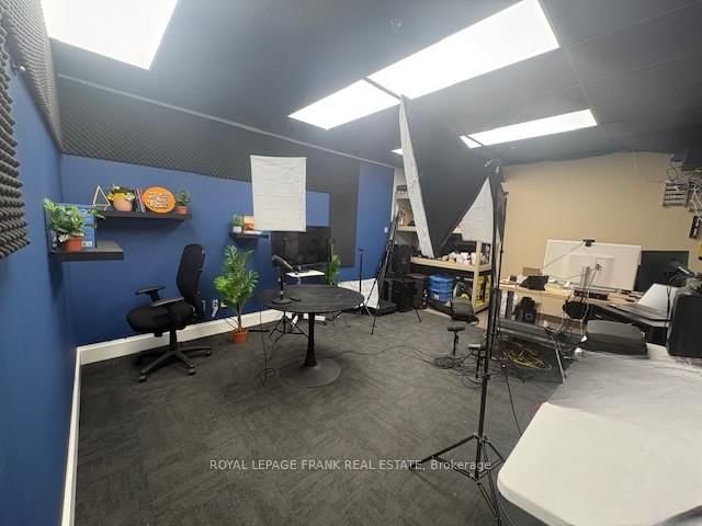 701 Rossland Road E, Unit 201 - Photo 11