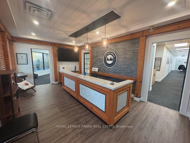 201 - 701 Rossland Rd E, Whitby, L1N 8Y9 | Image 3