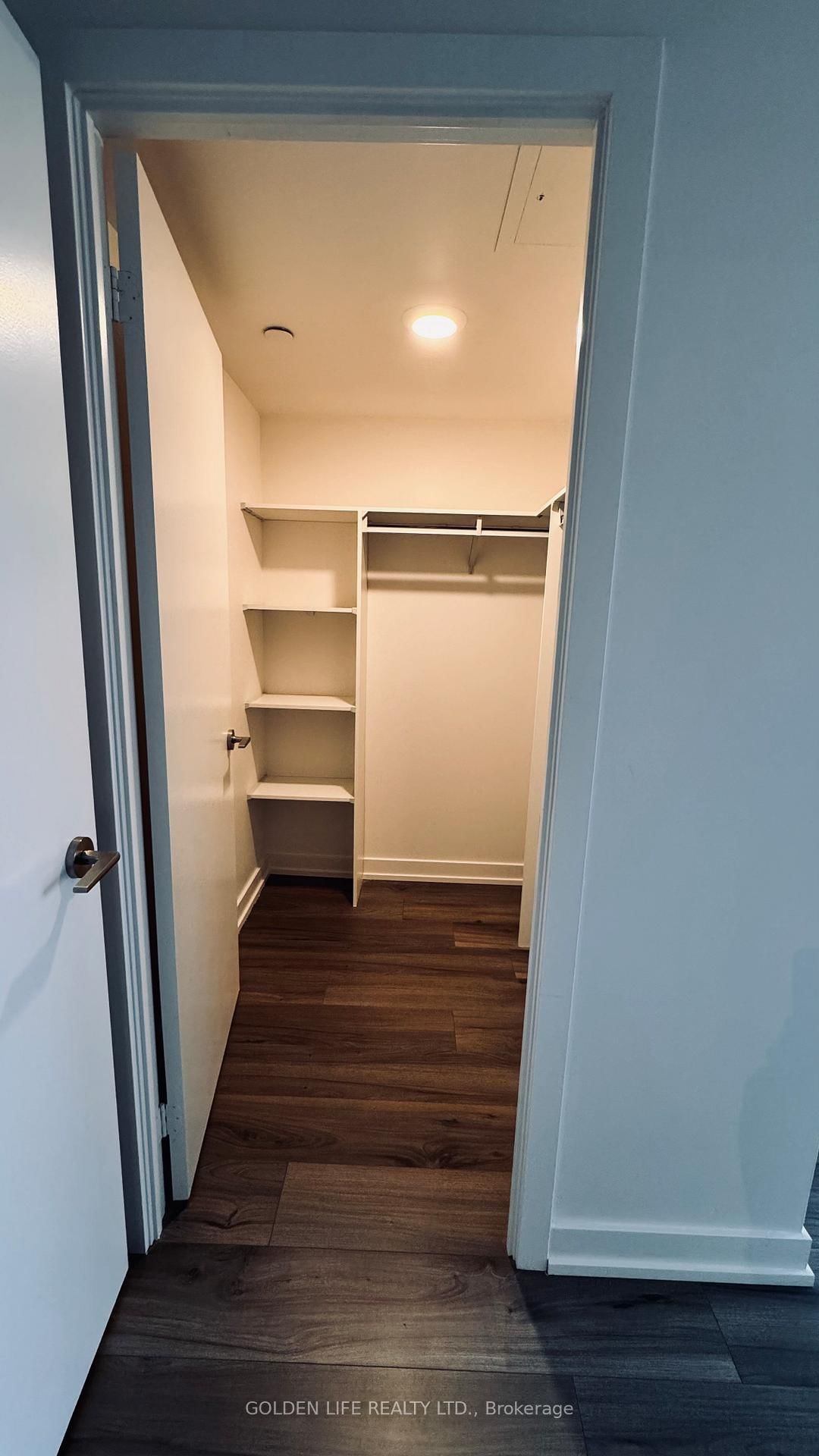 Condo for lease at 1112-8 Trent Avenue, Toronto, Ontario, M4C 0A6 - East End-Danforth - MLS: E12817208