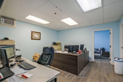 Unit 1 — 5600 Finch Avenue E — photo 4