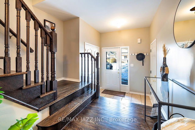 25 Summerside Avenue