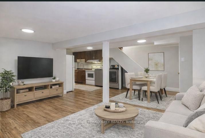 B - 36 Plumridge Crt, Ajax, L1S 3Z8 | Image 2