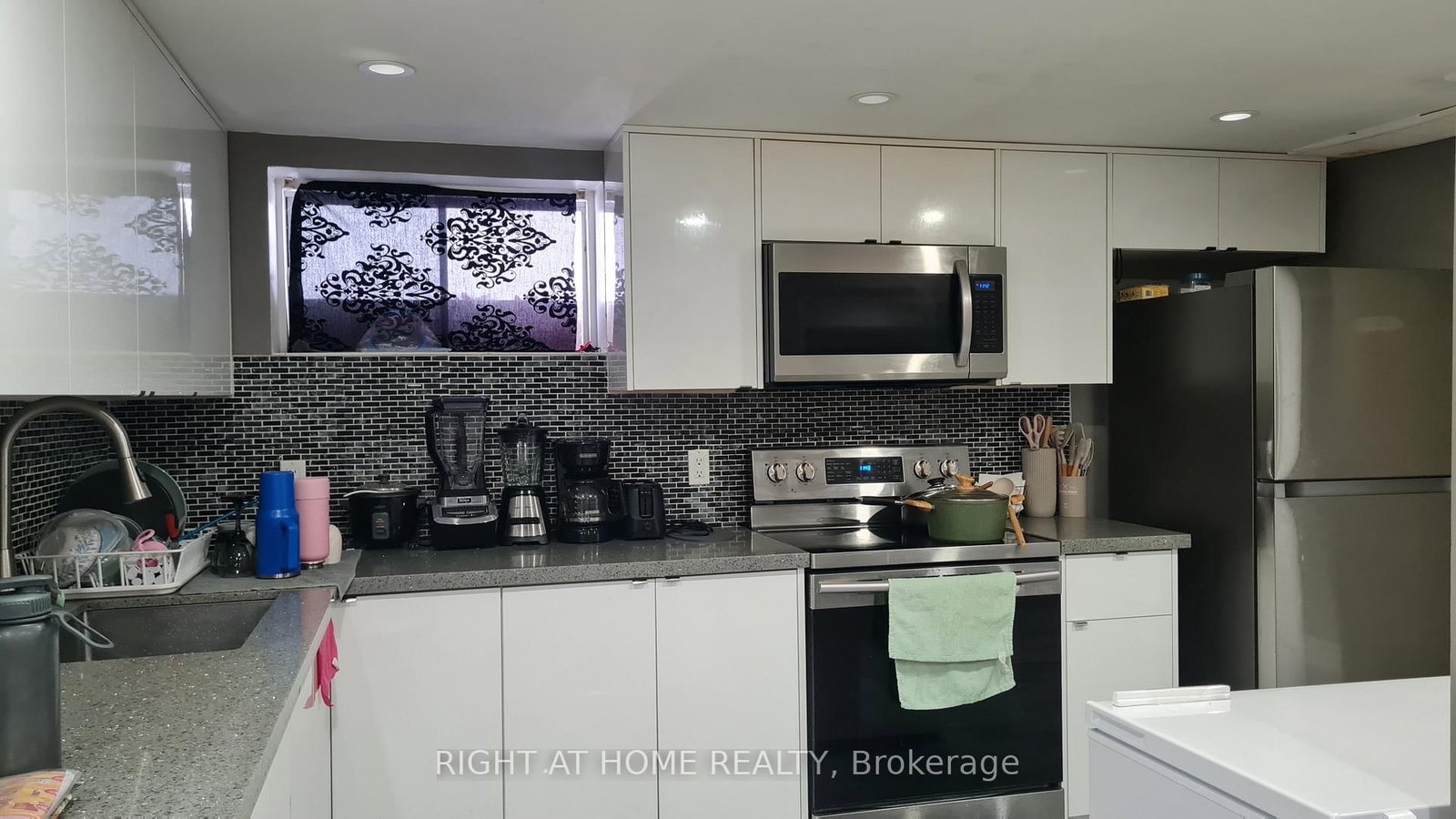 124 Overture Road, Unit BSMT - Photo 7