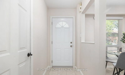 91-155 Glovers Road, Oshawa, Ontario image-0-1
